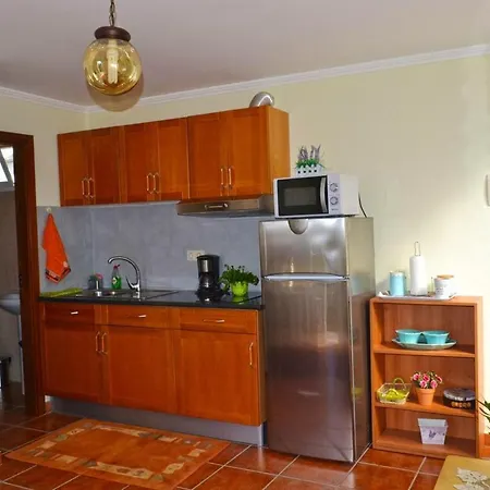 House With One Bedroom In With Wonderful Sea View Enclosed Garden And Wifi Σπίτι διακοπών *