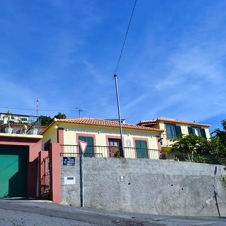 別荘 House With One Bedroom In With Wonderful Sea View Enclosed Garden And Wifi
